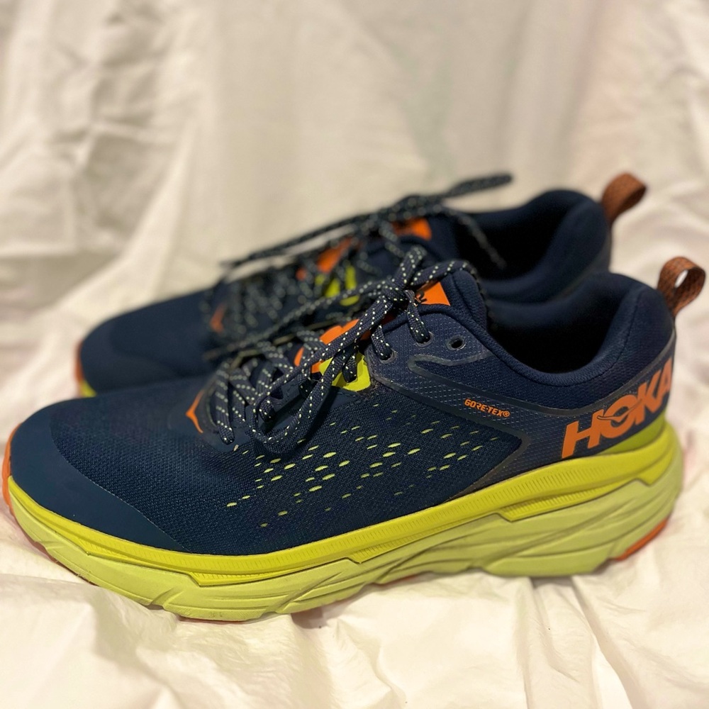 Men’s Hoka One Challenger ATR 6 Goretex